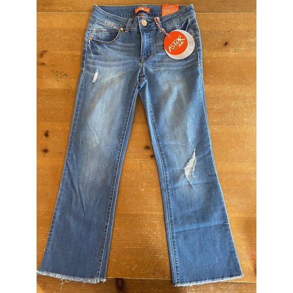 Denim - Astor Denim Boot Cut Womens Jeans,Size 3 Distressed Dark Wash Style# AJB8J3104A8